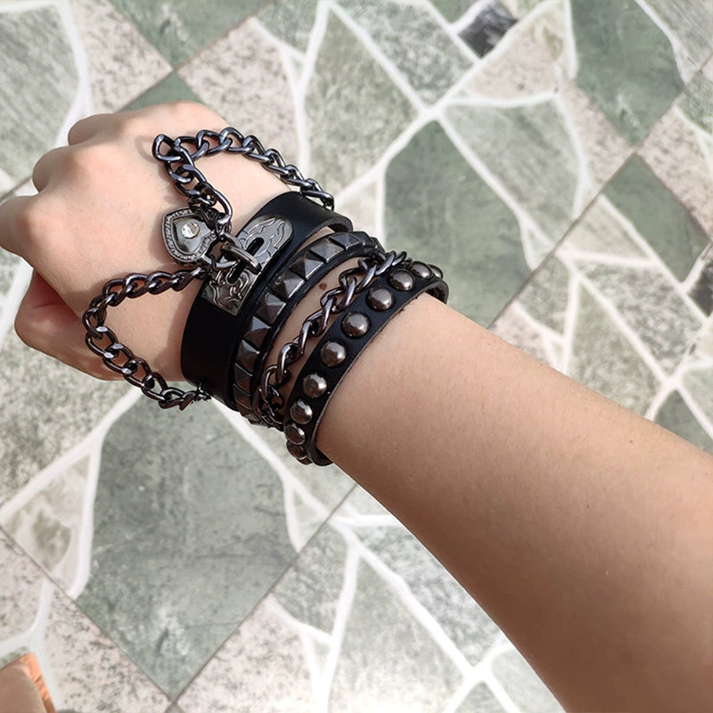 Peris Gems Black (Love + three layer) Punk Rivet Bracelet Dark Binding Rock Elegant Stylish Heart Suit Combination Winding Three-Layer Bracelet SHEIN Amazon Temu