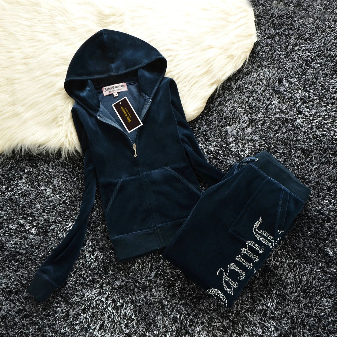 Peris Gems JUICY COMETURE Velvet Tracksuit Women New Sports Suit 2024 Winter Casual Warm Hooded Jacket Y2K Women&