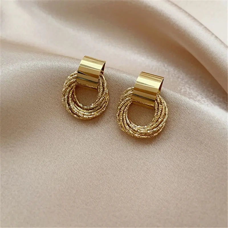 Peris Gems Retro Metallic Gold Color Multiple Small Circle Pendant Earrings 2023 New Jewelry Fashion Wedding Party Earrings For Woman SHEIN Amazon Temu