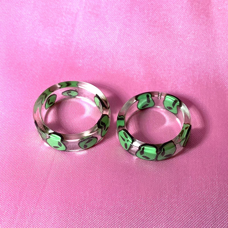 Peris Gems size7 / ET / CHINA New INS Resin Green Alien ET Rings for Women Y2K Jewelry Punk Fashion Goth Rings Egirl Style Friends Gifts 2000s Aesthetic New SHEIN Amazon Temu